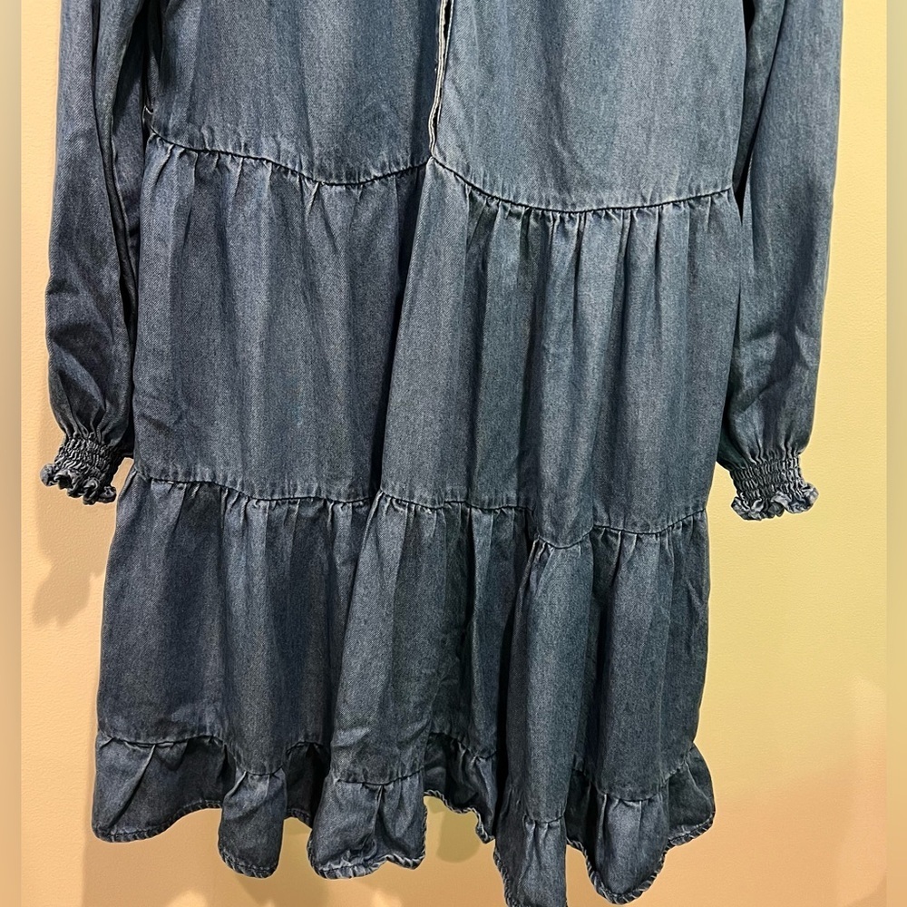 Grace + Karma Long Sleeve Blue Denim Pleated Front Dress Size M - Picture 2 of 11
